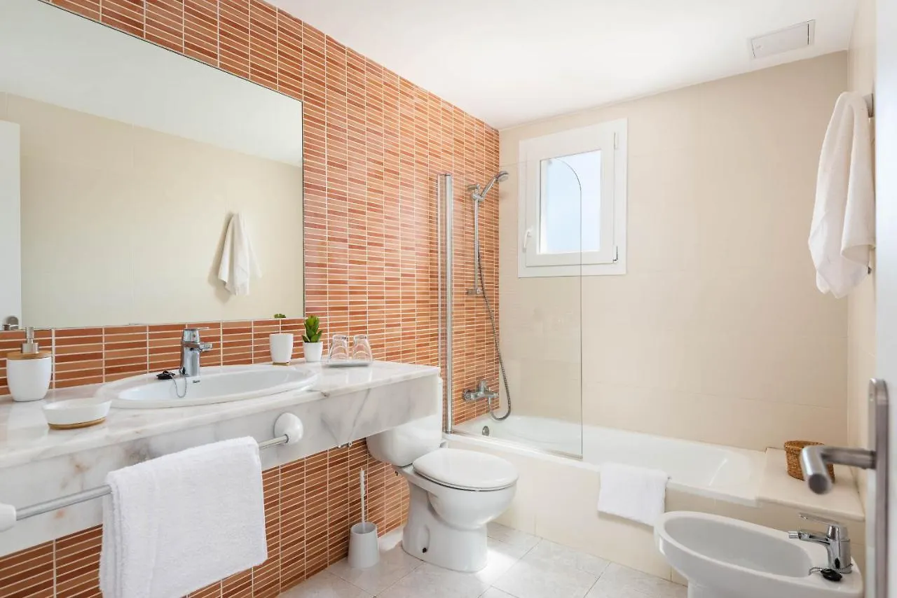 Rimar 4, 2 Bedroom Apartment, Cap D'Artrutx Cala en Bosch