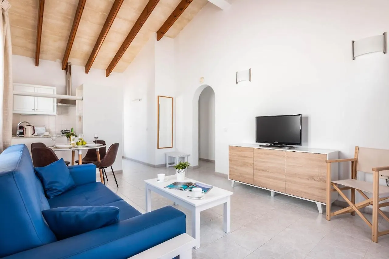 Rimar 4, 2 Bedroom Apartment, Cap D'Artrutx Cala en Bosch 0*,  Ισπανία